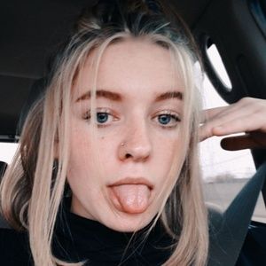 Meet your Posher, Kendall